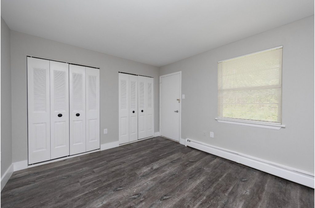 Photos Pleasant Acres Apartments